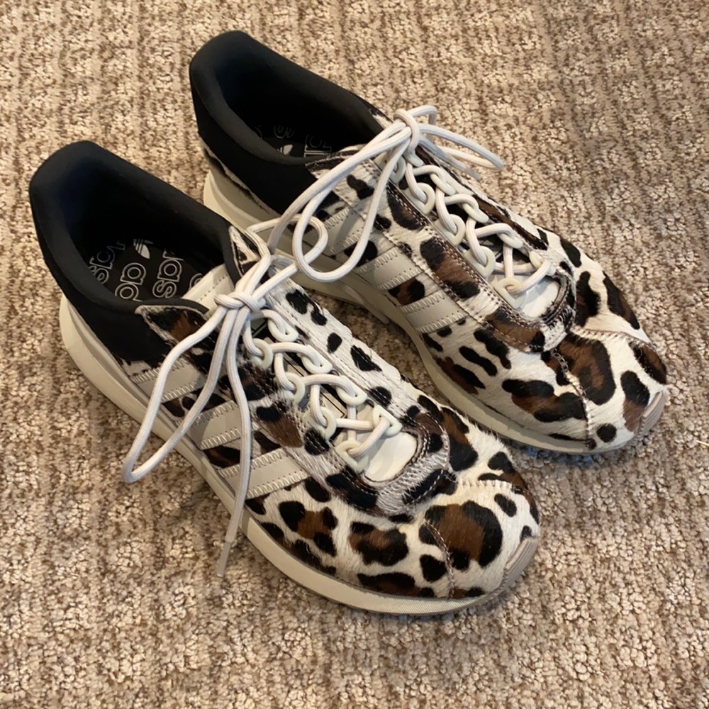 Like new Leopard Adidas shoes